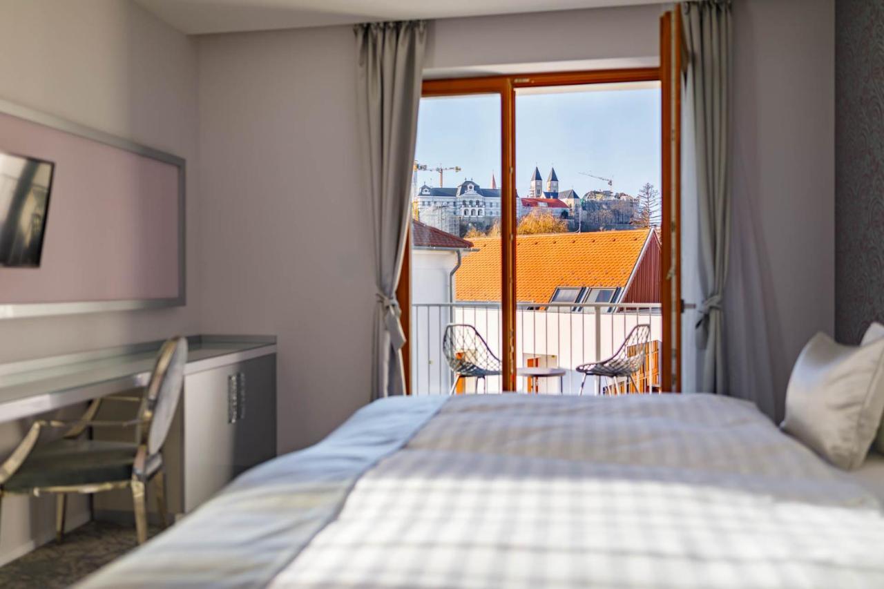 Hotel Historia Malomkert Veszprém المظهر الخارجي الصورة