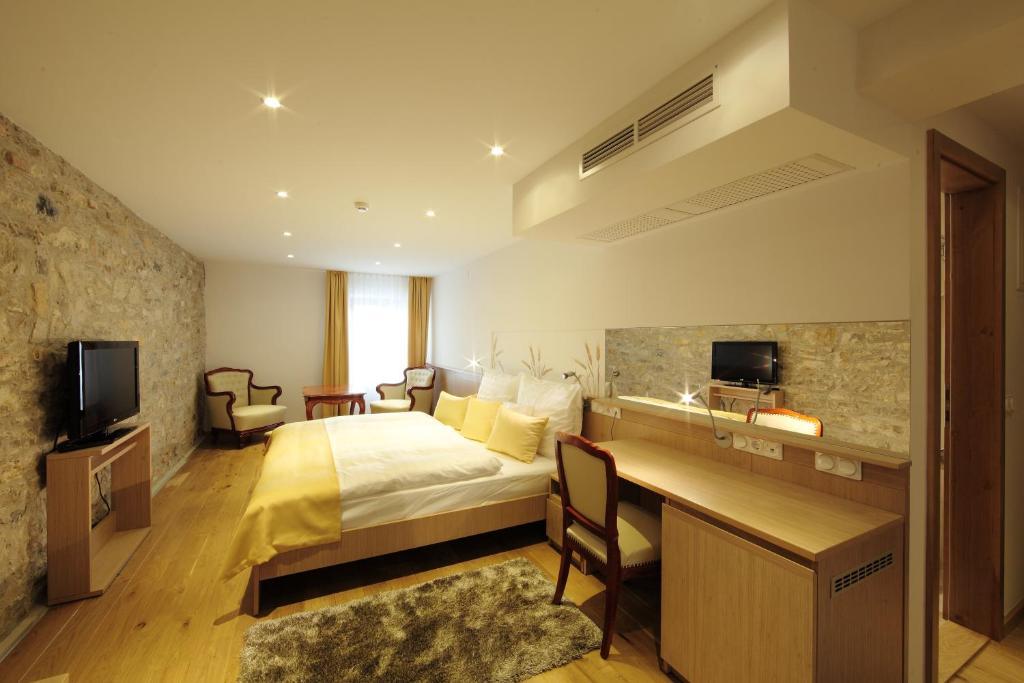 Hotel Historia Malomkert Veszprém المظهر الخارجي الصورة